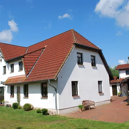 Daenholm Apartment Dargun