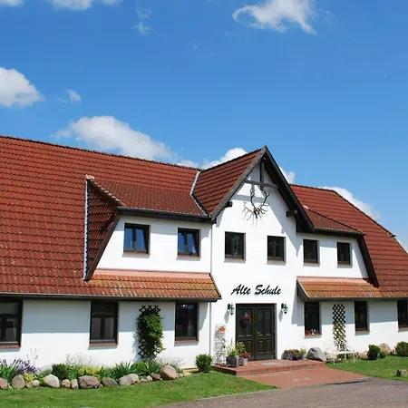 Apartment Daenholm Mit Gemeinschaftlichem Pool